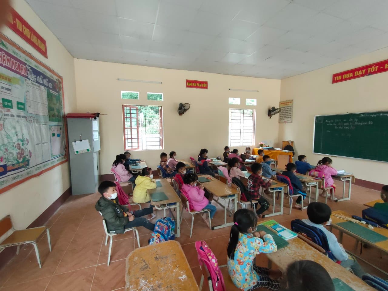 DA0194 Điểm trường KHIÊNG HANG – TRƯỜNG TIỂU HỌC MƯỜNG KHIÊNG 1 - XÃ MƯỜNG KHIÊNG - HUYỆN THUẬN CHÂU